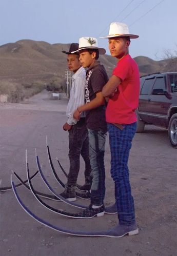 Botas puntiagudas que se usaban en los bailes / Juan Of Words