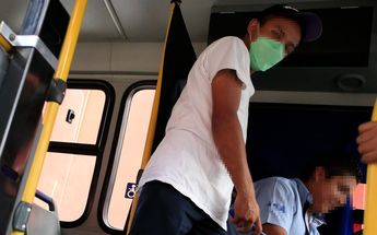 Los conductores de unidades de transporte público también han sido víctimas de extorsión | Foto dramatización: Andrés Lobato