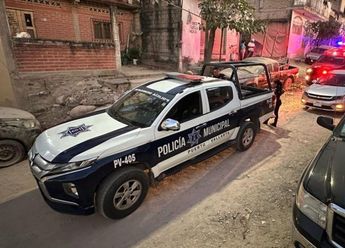 Patrulla de la Policía de Puerto Vallarta en el lugar del altercado | Especial