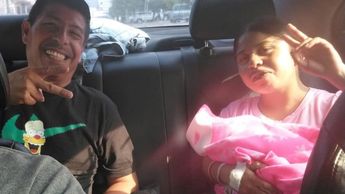 Lupita 'TikTok' salió del hospital tras dar a luz a su bebé. | Especial