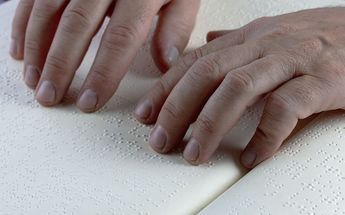 Información en braille será obligatorio en edificios /Pixabay