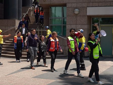 Personal de Protección Civil son los encargados de evacuar a la ciudadanía ante un temblor | Cuartoscuro