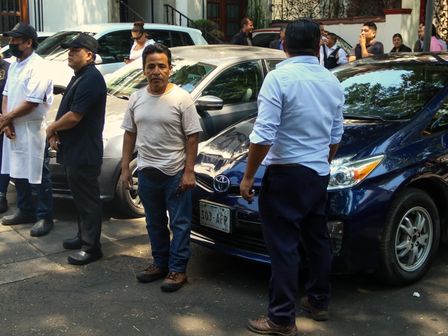 Las calles y avenidas son puntos de reunión para evitar riesgo a la población por colapso de inmuebles durante temblores | Cuartoscuro