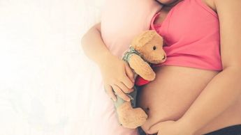 Mayra Valdés dijo que se encuentran por oficializar la creación de grupos de ayuda en embarazos adolescentes.