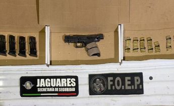 El arma no contaba con registro y los cartuchos eran de distintos calibres. | Secretaría de Seguridad de Jalisco