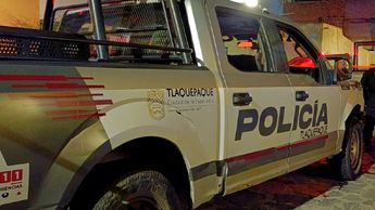 Patrulla de la Policía de Tlaquepaque presente en el lugar de los hechos | Javier León