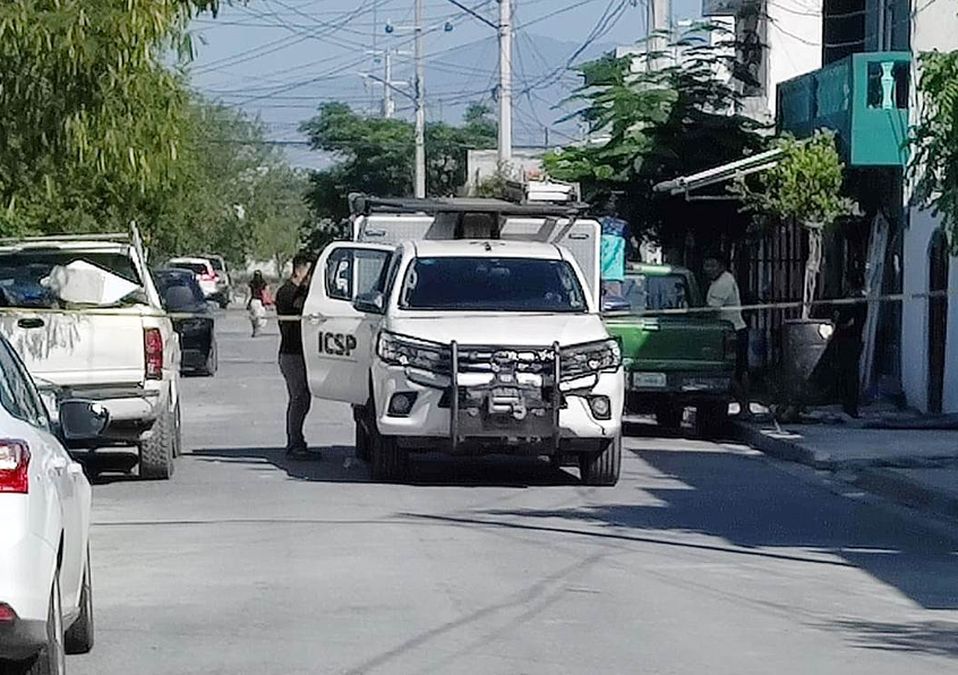 Asesinan a balazos a un hombre en colonia Fernando Amilpa en Escobedo. | Agustín Martínez