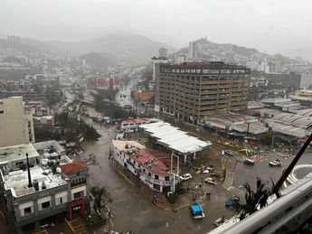 Daños de Otis en Acapulco / Cuartoscuro