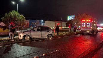 Elementos de Protección Civil de Monterrey atendió el accidente. | Ángel Mercado