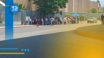 Trabajadores del Poder Judicial se manifiestan en Saltillo. | Maru Alvarado