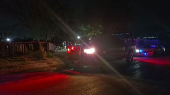 Movilización policiaca por una pareja atacada a balazos en Escobedo, Nuevo León. | Susana Paredes