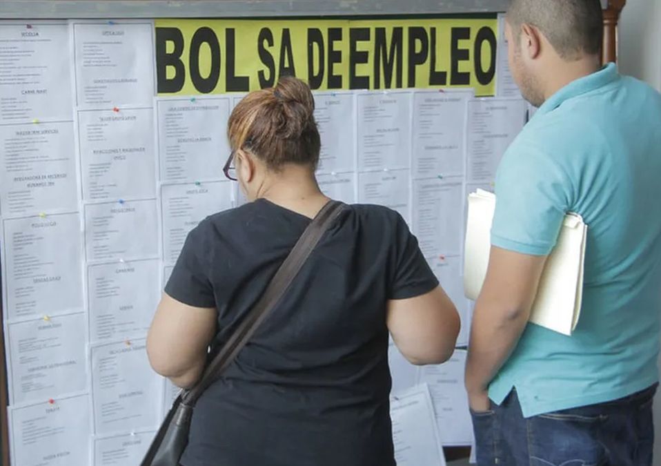 Cerca de 1.8 millones de personas en México no tienen empleo/ Especial