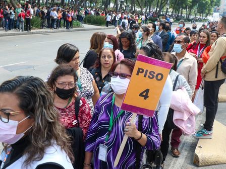 Ante un sismo, los capitalinos pueden resguardarse en las vialidades | Cuartoscuro