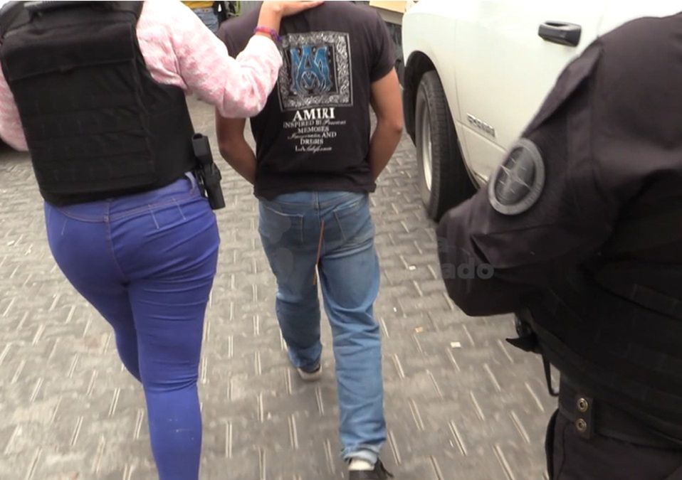Así cayeron los dos menores acusados de lesionar a un adulto mayor durante un asalto con violencia | Fiscalía de Jalisco