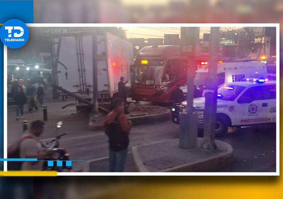 El conductor del Metrobús presenta heridas en el brazo y falta de aire | X: @erikgage79