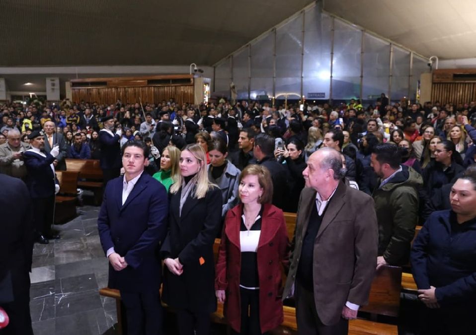 Miles de fieles celebran el Día de la Virgen en la basílica de Monterrey. | Raúl Palacios