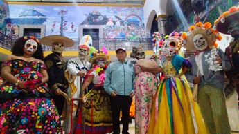 Atlixquenses celebraron la inauguración de la quinta edición del Valle de Catrinas | Leslie Mora