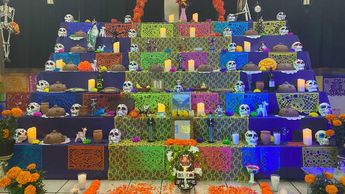 Regio que murió por golpe de calor en NL: le dedican altar de muertos
