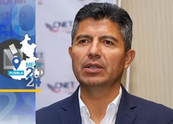 Eduardo Rivera presentó su declaración 5 de 5 como candidato a gobernador de Puebla | Agencia Es Imagen