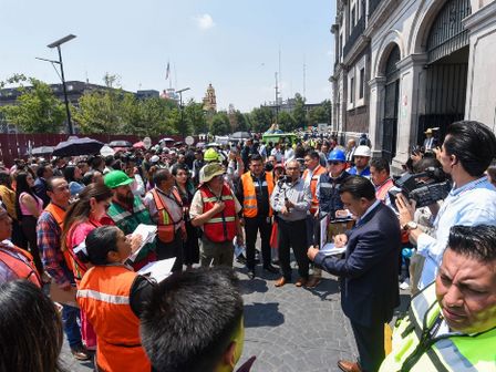 Durante un simulacro los ciudadanos deben salir a la calle | Cuartoscuro