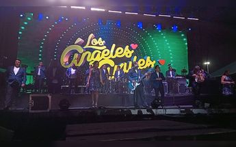 Los Ángeles Azules / Tadeo Gómez