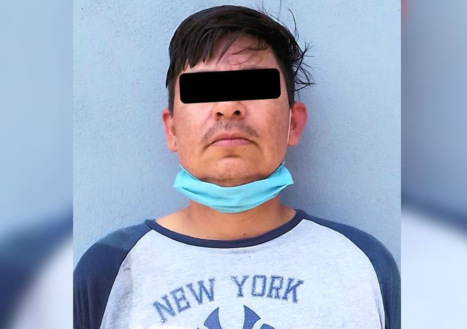 Hombre detenido por golpear a su esposa en Apodaca. / Especial