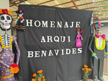 Homenaje al Arquitecto Benavides en la Primaria Licenciado Santiago Roel, en Guadalupe, Nuevo León. | Martín Ocañas