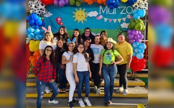 maestra Jhoana Ligues