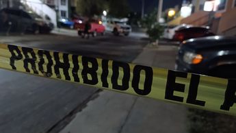Policía de Tlajomulco y de Jalisco arribaron a confirmar la muerte y asegurar el lugar | Vicente Torres Alfaro
