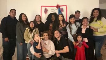 Aranza Guerrero en su fiesta de revelación de la universidad. | Foto Especial