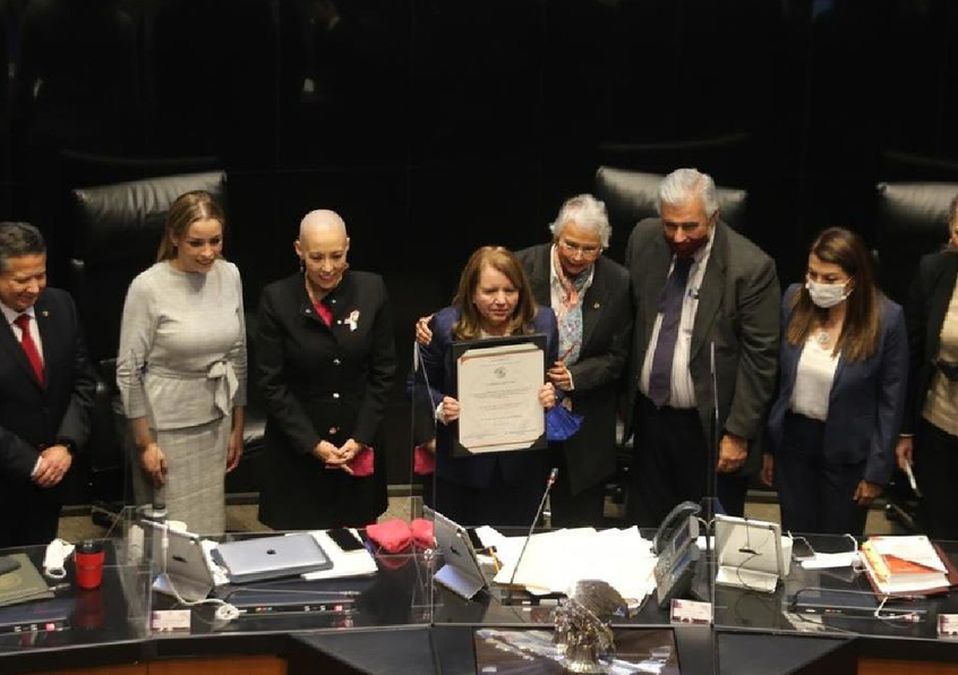 Con 114 votos en urna de los senadores, ocho fueron en favor de Bátiz, nueve para Eva de Gyvés y 92 votos a Ortiz. / Jorge Carballo