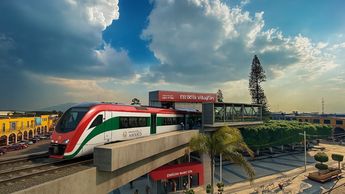 La conclusión de ambos tramos: México-Querétaro e Irapuato-Querétaro, se proyecta para finales de 2027. Foto: Gemini.