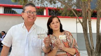 El candidato invitó a la ciudadanía a emitir su voto