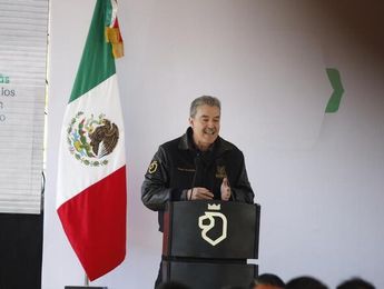 El secretario de Movilidad de Nuevo León, Hernán Villarreal durante el evento para arrancar la construcción de la Línea 6 del Metrorrey. | Jorge López