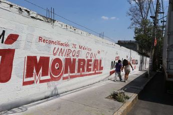 INE pidió a las 'corcholatas' retirar propaganda en su favor. | Jorge Carballo